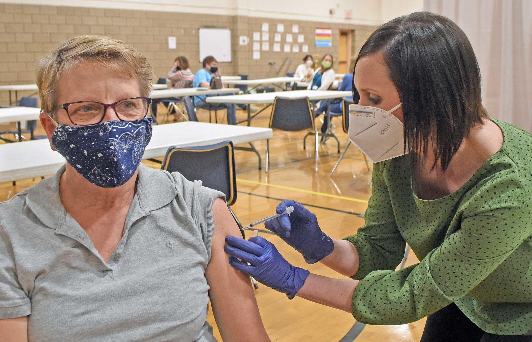 North Dakota House passes several COVID-19 vaccine bills - Vimarsana News