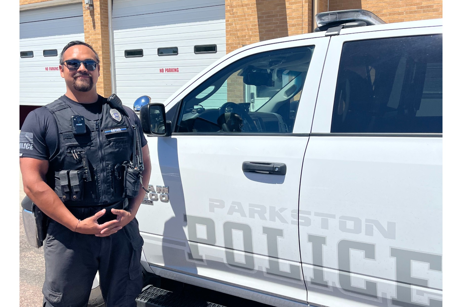 Parkston City Council approves Ryan Antaya as full-time police chief, former chief was lone no-vote - Vimarsana News