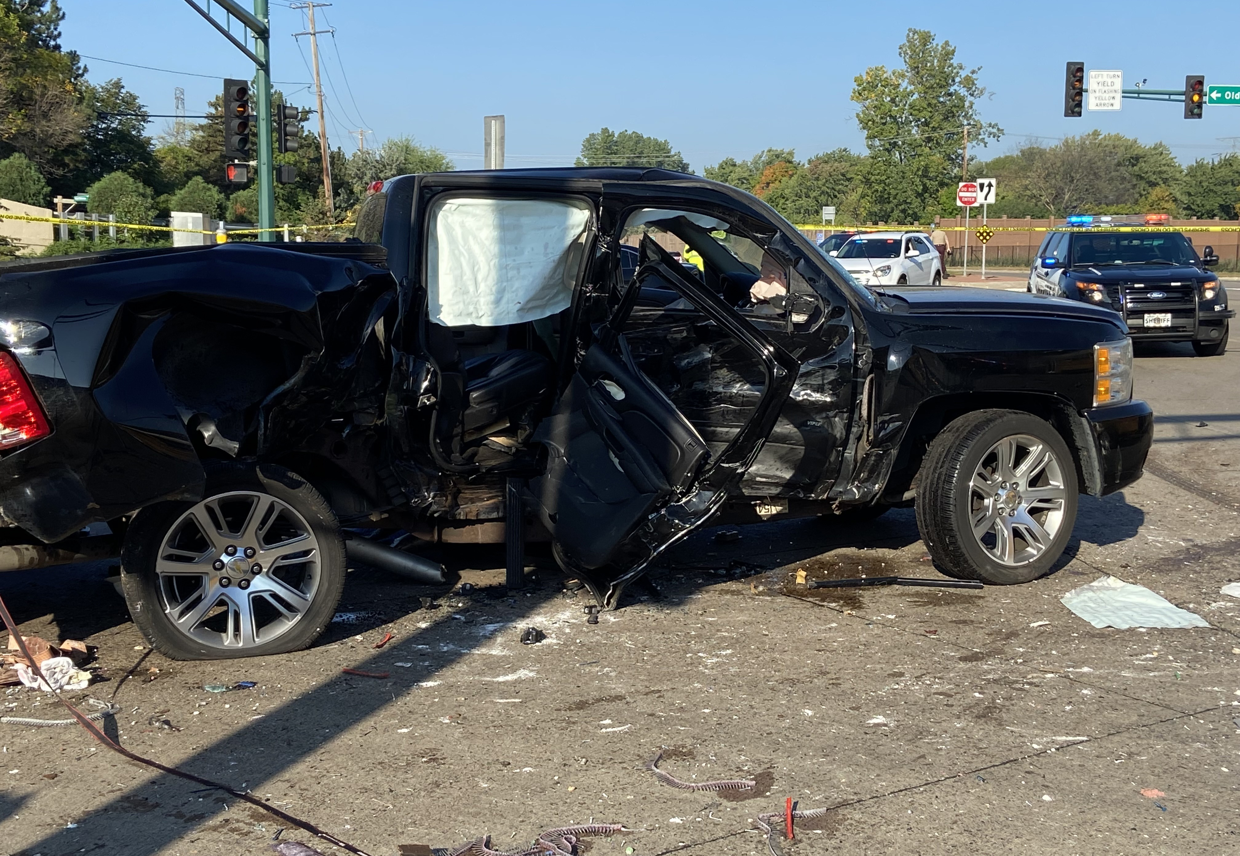 School bus driver collides with pickup truck in Arden Hills, killing toddler - Vimarsana News