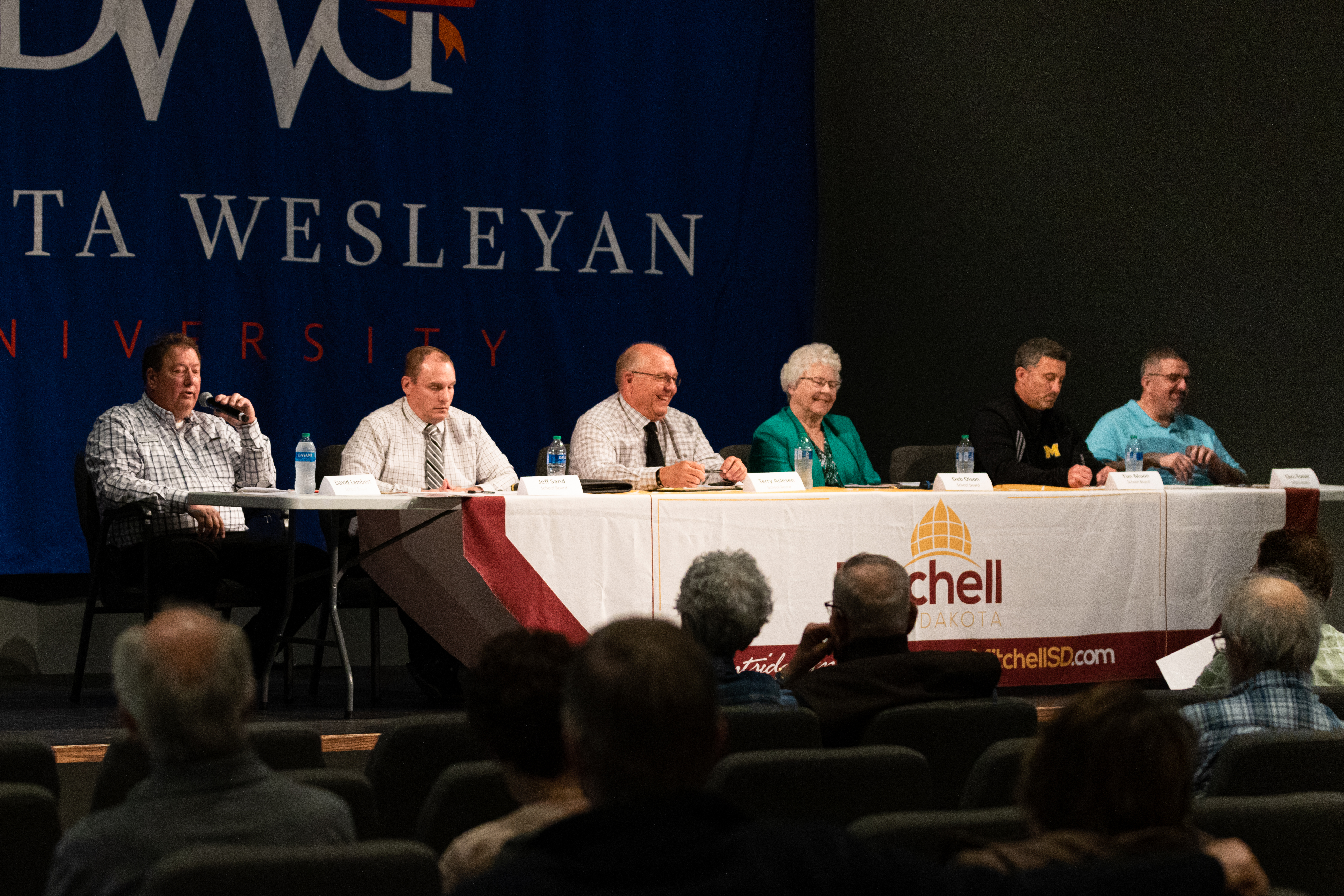 Olson, Moon, Sand aim for leadership roles with Mitchell Board of Education - Vimarsana News